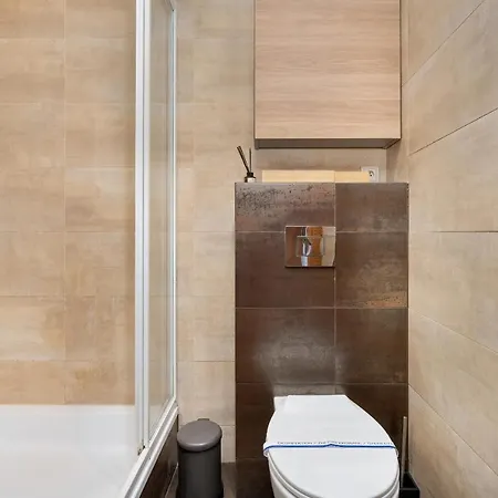Apartment Beautiful Aleje Marcinkowskiego With Balcony By Renters Poznan